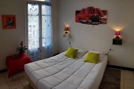 Hotel**Residence Bear Порт Вендрес Екстериор снимка